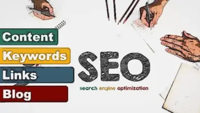 Neste artigo, vou detalhar as principais técnicas de SEO on-page que você pode usar para obter classificação mais altas no Google, com base em dados muito simples de fazer. Certamente você já sabe que temos muitas técnicas de SEO a aplicar em nossas páginas da Web. Mas ainda temos muito o que aprender e até criar para o futuro. Tudo isso, porque os motores de busca estão sempre atualizando seus algorítimos e aperfeiçoando suas técnicas. Você já se perguntou se as dicas de SEO na página que os especialistas estão recomendando realmente funcionam? Quero dizer, usar sua palavra-chave segmentada em seu URL realmente tem um impacto sobre SEO? A velocidade do site é um fator que realmente influencia nos rankings? Descubra agora como proceder para aplicar as melhores e mais simplificadas técnicas; mas não menos importantes; para que o seu site WordPress, ou qualquer outra plataforma tenha sucesso. O que é SEO on-page? SEO on-page - refere-se à prática de otimizar páginas da web para melhorar os rankings dos mecanismos de busca de um website e ganhar tráfego orgânico. Essa técnica, também conhecido como SEO on-site. Além de publicar conteúdo relevante e de alta qualidade, o SEO na página (on-page), inclui otimizar seus títulos, tags HTML como: título, meta e cabeçalho e imagens. Isso também significa garantir que o site tenha um alto nível de especialização, autoridade e confiabilidade. Ele leva em consideração vários aspectos da página da Web que, quando somados, melhoram a visibilidade do site nos resultados da pesquisa. Isso é o que todos os proprietários de sites almejam durante sua vida. Sites bem otimizados obtêm mais e mais tráfego ao longo do tempo e isso significa mais leads e vendas . Sem SEO, os pesquisadores não conseguirão encontrar o seu site e todo o seu trabalho será em vão. Por que o SEO on-page é importante O SEO on-page é importante porque ajuda os mecanismos de pesquisa a entender seu site e seu conteúdo. E além disso, podem identificar se ele é relevante para a consulta de um usuário. À medida que os mecanismos de pesquisa se tornam mais sofisticados, há um foco maior em relação à relevância. E também à semântica nas páginas de resultados de mecanismos de pesquisa - SERPs. Veja o que faz o Google, com sua infinidade de algoritmos complexos Entender o que os usuários estão realmente procurando quando digitam uma consulta. Entregar resultados de pesquisa que atendam à intenção do usuário, nos moldes informativo, comercial, de navegação. E você deve imprescindivelmente adaptar-se a esse desenvolvimento. E portanto, você pode fazê-lo garantindo que seu website e seu conteúdo sejam bem otimizados de acordo com as práticas recomendadas mais recentes. Isso inclui tudo o que é visível para os usuários em suas páginas da Web. Por exemplo: texto, imagens, vídeo ou áudio. E também inclui, elementos visíveis apenas para pesquisa motores. Ou seja: tags HTML, dados estruturados e outros atributos. Além disso, você não pode simplesmente ignorar o SEO on-page, porque você tem mais controle ao otimizar elementos on-site. Oo contrário do SEO off-page, que consiste em sinais externos, ou seja, backlinks. SEO off-page são ações realizadas fora do seu site para afetar a confiabilidade e a autoridade do seu site. Isso inclui a criação das ligações inbound e os sinais sociais corretos. Um bom exemplo; como eu já mencionei; são os backlinks. Portanto, se você investir esforços estratégicos para SEO on-page, verá um aumento no tráfego e um aumento da sua presença na pesquisa. Este guia vai exibir pelos menos 10 fatores relevantes de SEO on-page Prestar muita atenção a essas dez áreas ajudará a melhorar seu conteúdo e sua autoridade, além de aumentar sua classificação, tráfego e conversões no seu web site. Conteúdo EAT Tags de títulos Palavra-chave primária na URL Descrição Meta Tags de cabeçalho - Subtítulos Compatibilidade com dispositivos móveis Adicionar links internos Fazer auditoria de conteúdo Otimização de Imagem Experiência do Usuário 1 - Criar Conteúdo EAT EAT é uma ótima maneira de organizar seus pensamentos e conteúdos para torná-lo mais eficaz. EAT, que significa Expertise, Authoritativeness e Trustworthiness, é a estrutura que os avaliadores do Google usam para avaliar criadores de conteúdo, páginas da Web e sites como um todo. O Google sempre valorizou o conteúdo de alta qualidade. Ele quer garantir que os sites que produzem conteúdo de alta qualidade sejam recompensados ​​com classificações melhores e sites que criam conteúdo de baixa qualidade tenham menos visibilidade. Existe uma relação clara entre o que o Google considera conteúdo de alta qualidade e o que aparece nos resultados da pesquisa. E às vezes tudo aparece! Chame isso de correlação ou causalidade. Seja o que for, o EAT está, de alguma forma, desempenhando um papel nos resultados da pesquisa orgânica do Google. O que significa EAT deve ser uma consideração em sua estratégia de SEO com prioridade. 2 - Tags de Título A tag de título é uma tag HTML que está localizada na seção head de cada página da Web. Ela fornece uma sugestão ou contexto inicial sobre qual é o assunto tópico da respectiva página em que está. Além disso, os recursos nas páginas de resultados do mecanismo de pesquisa são vistos como um link clicável. No entanto, você também o vê na janela do navegador, o que distingue o básico sobre o que é sua página da web. Observe que quando você abre uma página do site ela está no topo da janela do Browser à direita do ícone do site. E cada página deve ter o seu próprio título exclusivo. Embora tenha pouco impacto nos rankings orgânicos, ter duplicações, deixá-lo ausente ou mal escrito, pode afetar negativamente os resultados de SEO. 3 - Palavra-chave primária na URL Se eu estivesse escrevendo um artigo sobre dicas de SEO, meu URL final com o destino de palavra-chave ficaria assim: meusite.com.br/dicas-de-seo/. Então, isso realmente ajuda você a ter uma classificação, mas muito pequena. Em um dos meus estudo sobre SEO li que John Mueller, do Google, tinha dito: “Acredito que esse seja um fator de classificação muito pequeno. Então não é algo que eu realmente tentei forçar. E não é algo que eu diga que vale a pena tentar reestruturar seu site apenas para que você possa obter palavras-chave em seu URL. “Mas eu recomendo usá-lo? Absolutamente. Se ele recomenda usar, então devemos usar. Se a relevância é pequena, então vamos usar, porque é melhor do que usar algo que não tenha nenhuma relevância. Quando seu link é compartilhado, as pessoas podem identificar facilmente o que é a página, mesmo sem clicar na página. Isso deve aumentar o tráfego de referência comparado a ter links semelhantes a esse. 4 - Descrição Meta para melhorar as técnicas de SEO Esta etapa, provavelmente você já está familiarizado com ela. Com as maravilhas das meta descrições, existentes mesmo durante os primeiros anos de SEO. Essas descrições ou meta tags podem lhe dar a oportunidade de falar sobre o conteúdo e a página da Web em um texto breve. É exibido abaixo do título da sua página nas páginas de resultados do mecanismo de pesquisa. Embora as meta descrições não afetem diretamente seus rankings de SEO, elas possuem os atributos indiretos que ajudam a aumentar o tráfego. Ao otimizar suas meta descrições, pode melhorar suas taxas de cliques e a maneira como as pessoas veem sua página nos resultados da pesquisa. Porém, elas devem ser um resumo do que o seu conteúdo pode mostrar. 5 - Tags de cabeçalho - Títulos e Subtítulos As tags de cabeçalho são elementos HTML de H1 até H6 usados ​​para identificar títulos e subtítulos em seu conteúdo de outros tipos de texto. As tags de cabeçalho não são tão importantes para o ranking do site quanto costumavam ser, mas essas tags ainda têm uma função importante, para seus usuários e seu SEO. Eles podem afetar indiretamente seus rankings: Tornar o seu conteúdo mais fácil e mais agradável para os visitantes lerem. Fornecer contexto rico em palavras-chave sobre o seu conteúdo para os mecanismos de pesquisa. Yoast SEO ainda enfatiza o uso correto e relevante destes cabeçalhos de títulos e subtítulo. E para um plugin utilizado por mais de 5 milhões de proprietários de sites, isso deve ser considerado. 6 - Compatibilidade com dispositivos móveis Enquanto estamos no assunto de mobilidade, a facilidade de uso móvel é outro grande fator de classificação de SEO. Mais pessoas usam dispositivos móveis do que desktop para acessar a web. Portanto, essa é uma razão pela qual houve mudanças na forma como o Google classifica os resultados da pesquisa. O primeiro índice de dispositivos móveis do Google agora é uma realidade. Isso significa que ele está atraindo os resultados de sites otimizados para dispositivos móveis primeiro, em vez de sites voltados para computadores desktop. Se o seu site não for otimizado para dispositivos móveis, você corre o risco de sair no frio, pelo menos em termos de SEO. Os fatores primordiais para que os buscadores olhem para seu site incluem: Se você tem um site responsivo que redimensiona automaticamente para caber no dispositivo. Se você está usando fontes grandes para facilitar a leitura em uma tela pequena. Acessibilidade e navegabilidade, inclusive facilitando tocar nos menus. Garantir que o conteúdo essencial não esteja oculto pelos anúncios intersticiais. 7 - Adicionar links internos no conteúdo Links internos são links que vão de uma página em um domínio para uma página diferente no mesmo site. E estes foram comprovados, mais uma vez, para ajudar nas classificações. Então, uma dica rápida é olhar para as páginas que estão classificando na página do Google. E no entanto, adicionar alguns links internos às páginas relevantes que você deseja classificar. E com sorte, será suficiente para dar um pequeno impulso às suas páginas. Você pode encontrar páginas classificadas acessando o Google Search Console, clicando no tráfego de pesquisa e, em seguida, pesquisando análises. Uma questão importante, que muito acham que os mecanismos de pesquisa vão classificar suas páginas é preenchê-las com o maior número de links. Isso não se aplica nas boas práticas de SEO. O importante é ter poucos links de qualidade, ao invés de uma quantidade desordenada. 8 - Fazer auditoria de conteúdo Muitos proprietários de páginas da Web estão mais focados em criar e publicar novos conteúdos que não incomodam a verificação do conteúdo existente. Isso é um grande erro para evitar, já que auditar seu conteúdo anterior pode ajudar de várias maneiras. Ele ajuda a avaliar se o seu conteúdo existente realiza metas e ganhos de ROI. E identifica se as informações do seu conteúdo são precisas e atualizadas. Além disso, pode ajudar você a ver qual conteúdo funciona melhor para você e para a página da Web. Em geral, a auditoria de conteúdo ajuda nas suas estratégias e deve ser feita regularmente. 9 - Otimização de Imagem É melhor adicionar imagens para que suas páginas da Web pareçam atraentes para os espectadores. No entanto, as imagens não são criadas iguais. Certamente, algumas podem abrandar o seu negócio, se você adicioná-las de forma errada. É por isso que você também deve otimizar todas as imagens da sua página, pois isso pode ajudar nas oportunidades de classificação. Elas devem carregar mais rápido e oferecer uma melhor experiência ao usuário, o que ajuda a manter as taxas de conversão altas. Certifique-se de adicionar títulos e texto alternativo também. Adicionar imagens exclusivas em cada conteúdo é a melhor maneira de obter melhores resultados. 10 - Experiência do Usuário - RankBrain Por um tempo, o Google vem usando inteligência artificial para melhor classificar as páginas da web. Ele chama esse sinal de RankBrain. Isso inclui outros sinais que afetam sua classificação no mecanismo de pesquisa. Esses são: Taxa de cliques: a porcentagem de pessoas que clicam para visitar seu site depois que uma entrada aparece nos resultados de pesquisa. Taxa de rejeição: o número de pessoas que se envolve com suas páginas da web. Isso, basicamente significa que seu site forneceu, ou não, o que elas queriam. Tempo de permanência: quanto tempo eles ficam no seu site depois que eles chegam. RankBrain foi um dos principais fatores de ranking SEO em 2018. Se as pessoas acessarem seu site, não gostarem dele e portanto, saírem, o Google achará que ele não é relevante para as necessidades dele. Se um número suficiente de pessoas fizer isso, talvez seja mais difícil para o seu site ter uma classificação mais alta nos resultados de pesquisa. Por outro lado, se as pessoas clicam em sua página da Web e ficarem por um tempo, isso informa ao Google que seu conteúdo é relevante para a pesquisa deles. Então, quando você otimizar títulos, descrições e conteúdo para obter os cliques e agregar valor do outro lado, você pode aumentar sua classificação no mecanismo de busca. Palavras finais dobre técnicas de SEO: Talvez depois disso você possa ficar obcecado com otimizações simples como palavras-chave em títulos, mas precisa saber que há poder no valor acumulado. Agora, enquanto nossos dados suportarem muitos desses fatores de otimização de mecanismos de busca na página, há muito pouca correlação na maioria das nossas descobertas em um nível individual. Entretanto, você pode implementar todas as otimizações diferentes juntas e deve começar a ver mais resultados. Mas, o que é mais importante, sempre se concentre em cumprir a intenção do usuário da melhor maneira possível. Dessa forma, você estará no caminho certo para aperfeiçoar seu SEO na página. O Search Engine Optimization bem aplicado nas páginas da web faz o seu site subir no ranking.